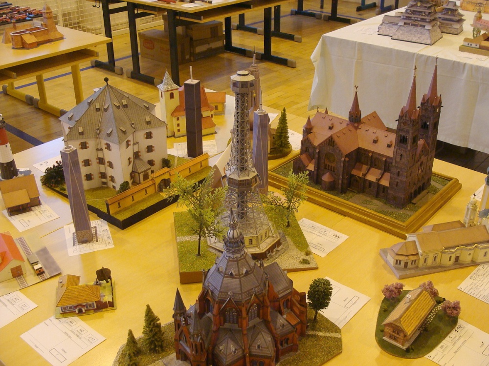 Dubenec 2015
