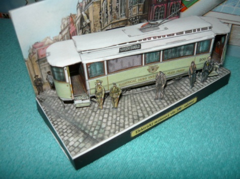 Elektrick� motorov� v�z salonn� 200