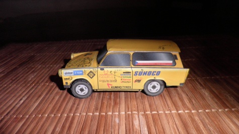 expediční trabant babu+laserem pálené doplnˇky od TEA expediční trabant babu+laserem pálené doplnˇky od TEA