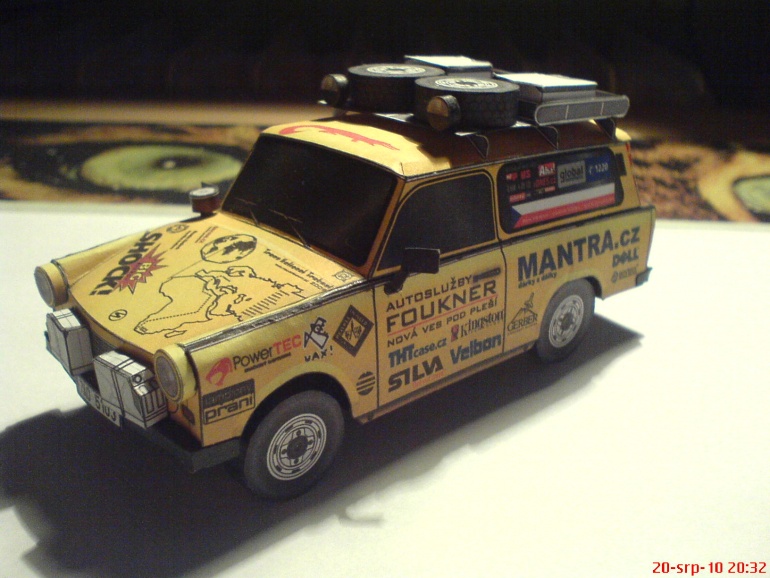 Expediční Trabant EGU (Plnďż˝ velikost v novďż˝m oknďż˝) Expediční Trabant EGU