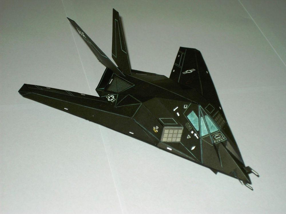 F 117A (Plná velikost v novém okně) F 117A