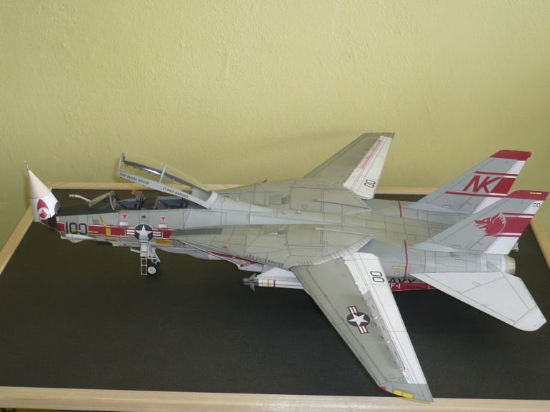 F-14A Tomcat (Plná velikost v novém okně) F-14A Tomcat