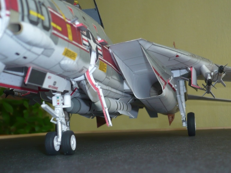 F-14A Tomcat (Plná velikost v novém okně) F-14A Tomcat