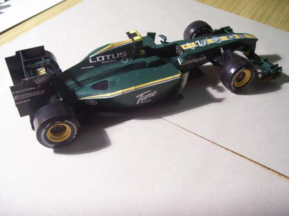 Lotus 127 (Plná velikost v novém okně) Lotus 127