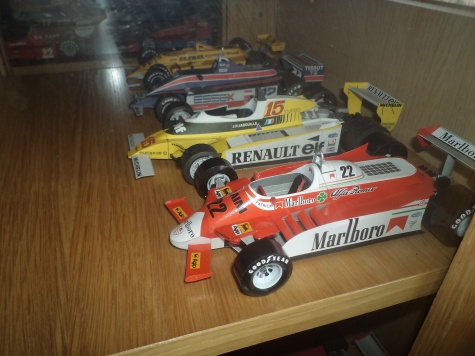 F1 modely a různé F1 modely a různé