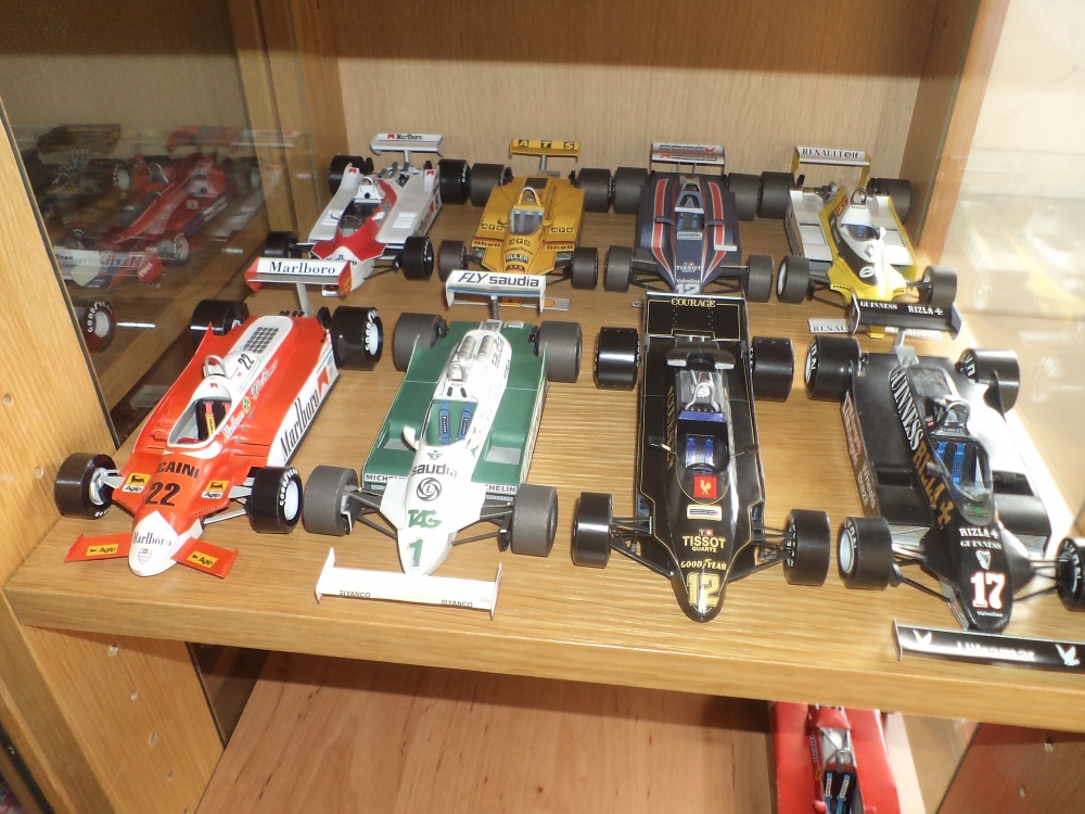 F1 modely a různé (Plná velikost v novém okně) F1 modely a různé