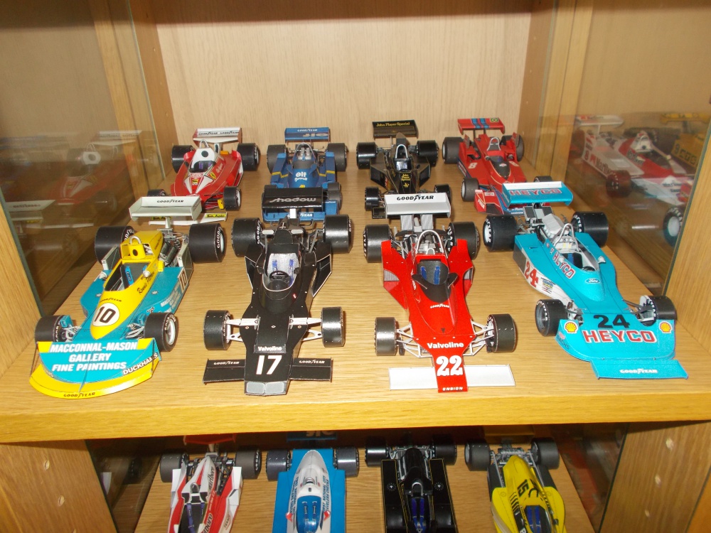 F1 modely a různé (Plná velikost v novém okně) F1 modely a různé