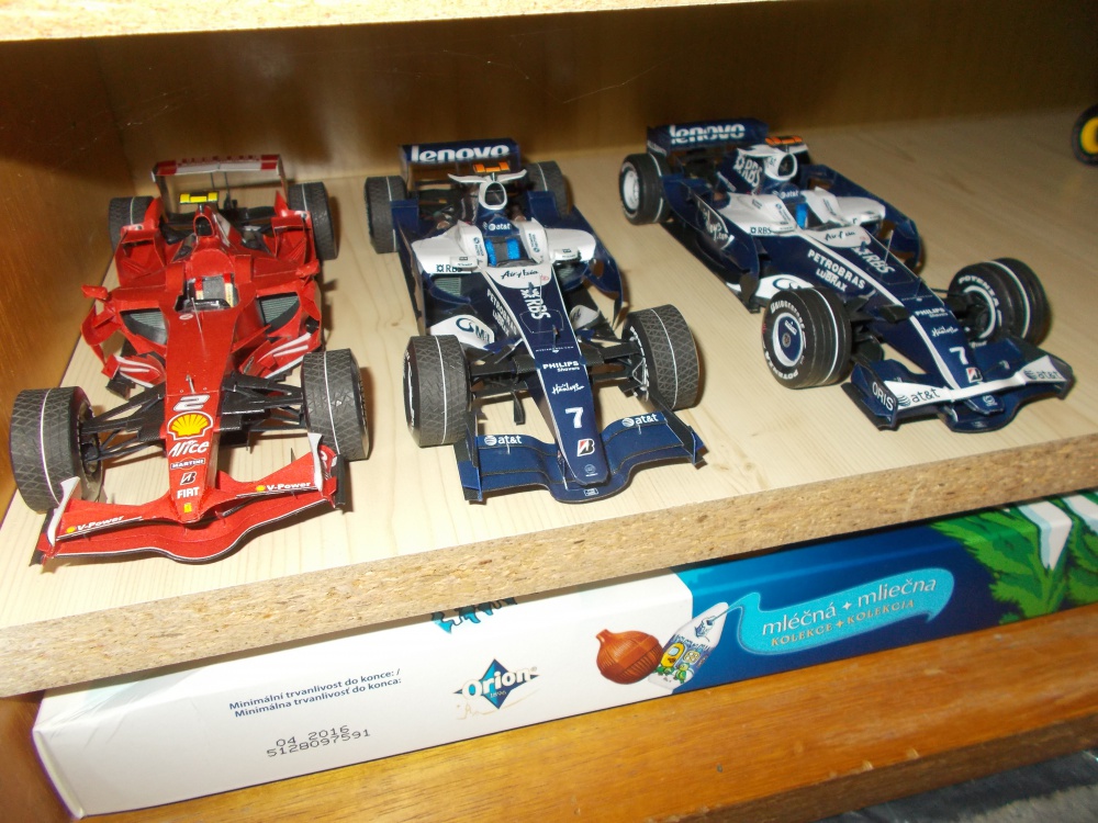 F1 modely a různé (Plná velikost v novém okně) F1 modely a různé