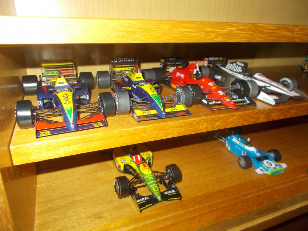 F1 modely a různé (Plná velikost v novém okně) F1 modely a různé