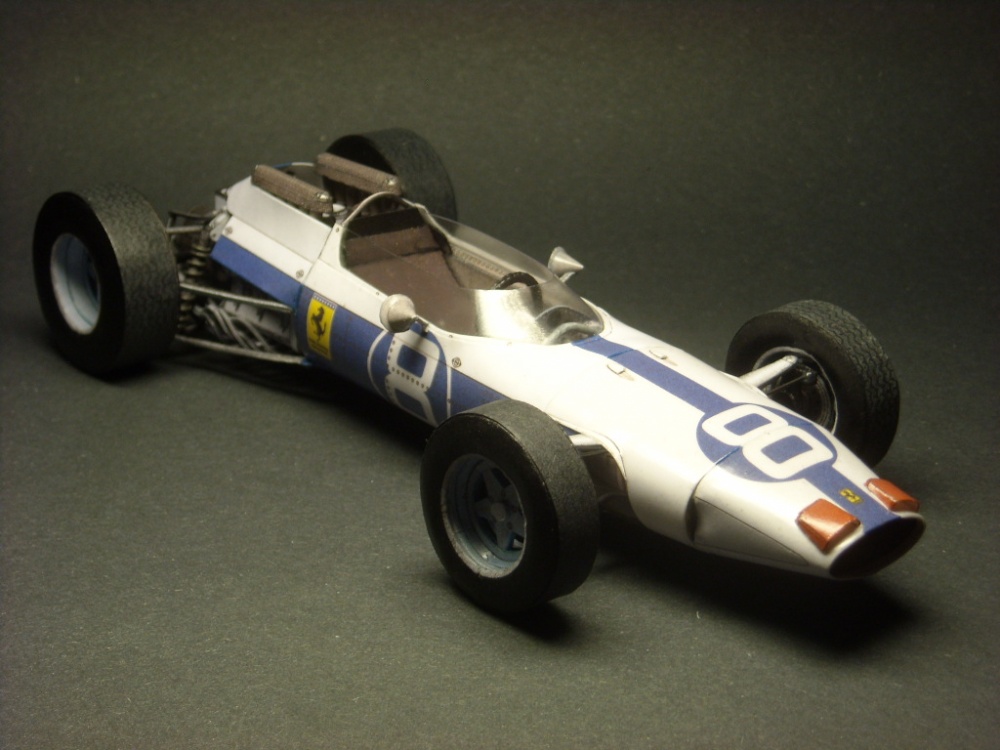 F1512 (Plná velikost v novém okně) F1512