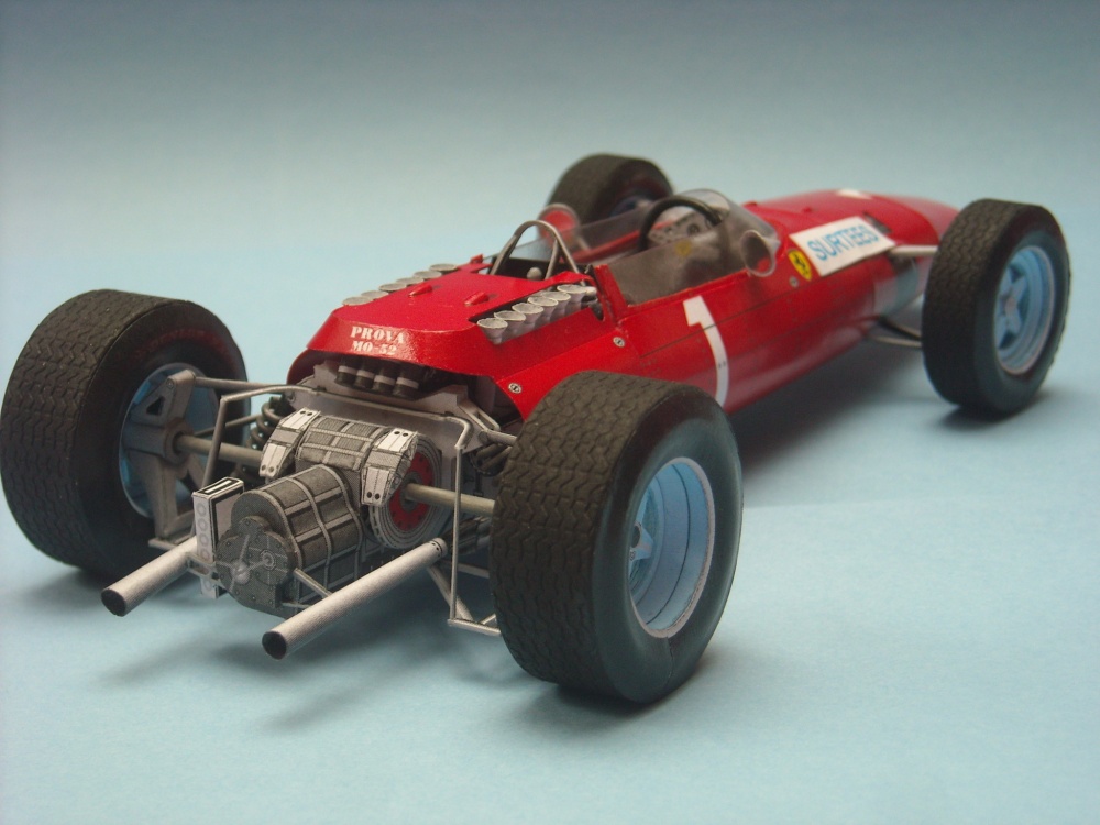 F1512 (Plná velikost v novém okně) F1512