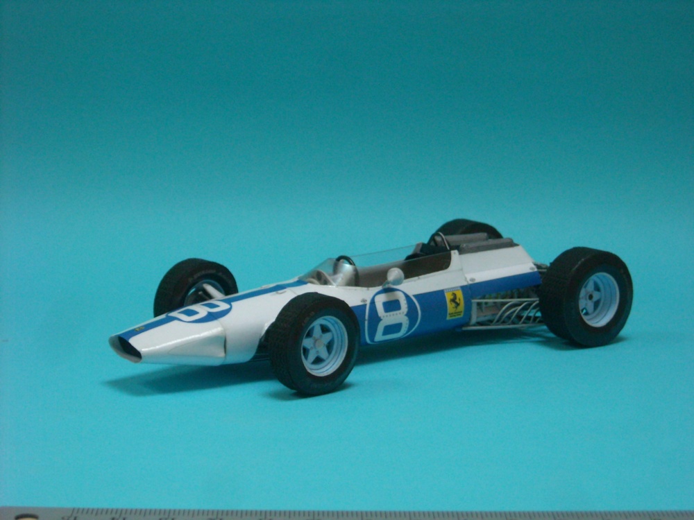 F1512 (Plná velikost v novém okně) F1512