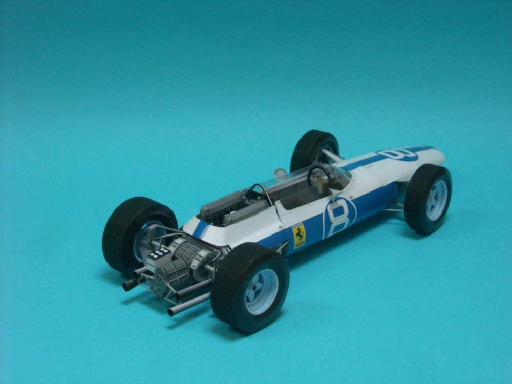 F1512 (Plná velikost v novém okně) F1512