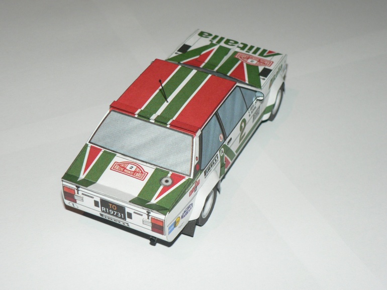 Fiat Abarth 131 (Plná velikost v novém okně) Fiat Abarth 131