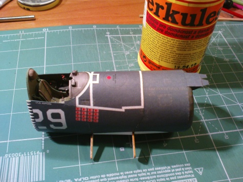 F4U-1A  Corsair