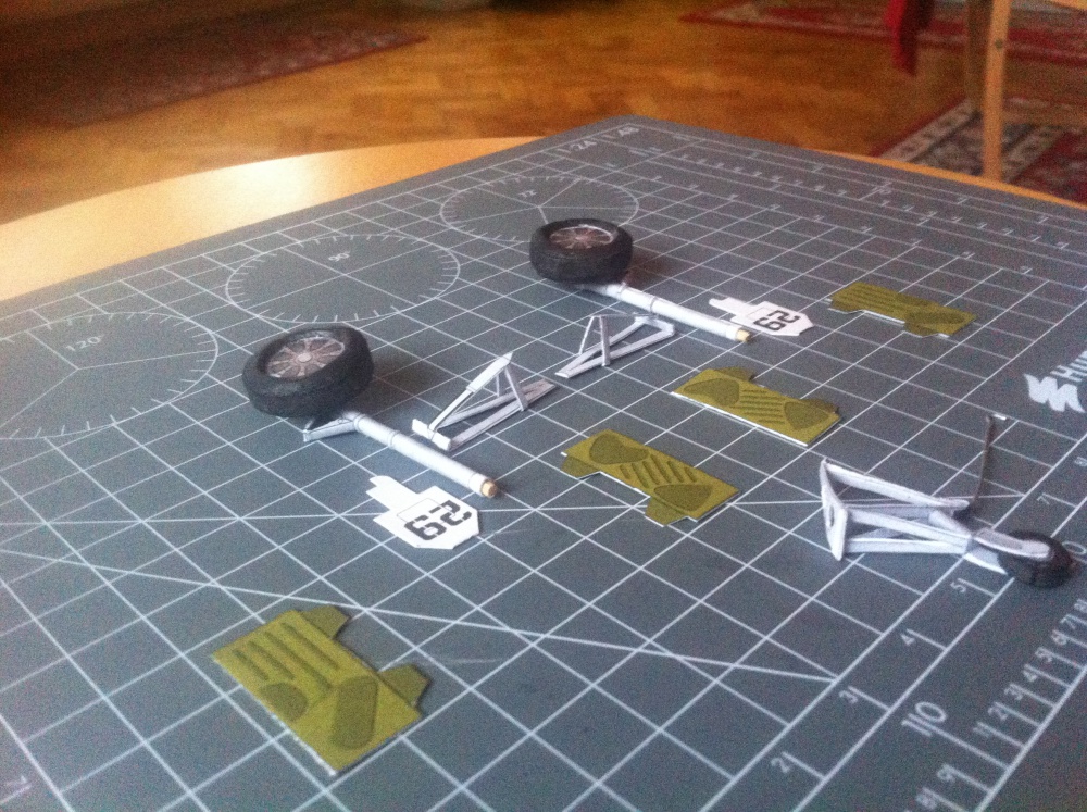 256280