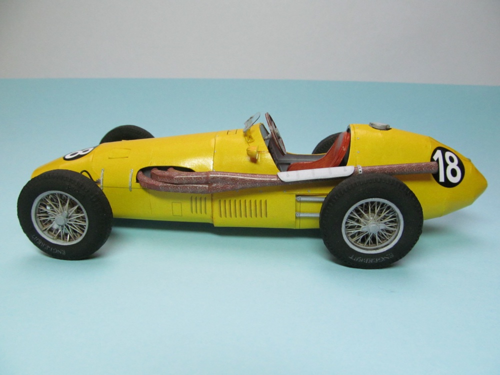 F500 (Plná velikost v novém okně) F500