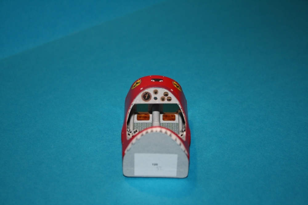 226253