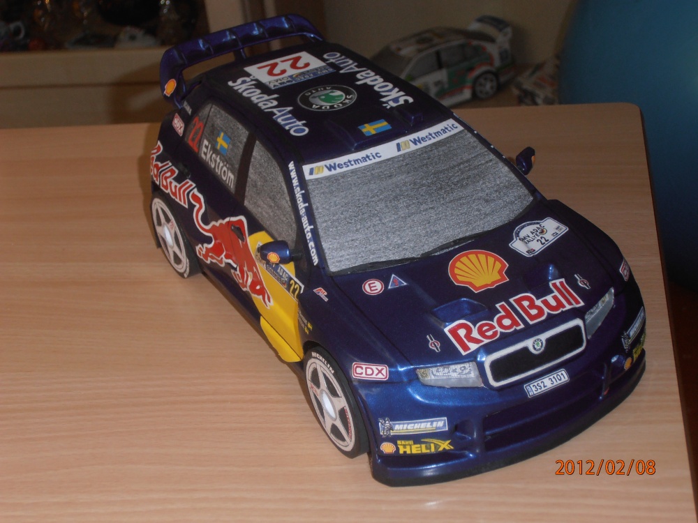 Fabia WRC Red Bull (Plná velikost v novém okně) Fabia WRC Red Bull