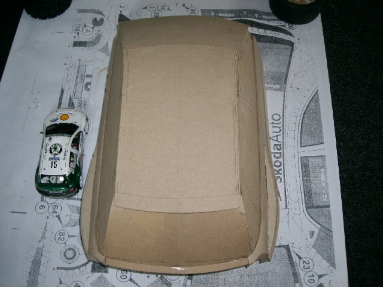 Škoda Fabia WRC 1:5 (Plná velikost v novém okně) Škoda Fabia WRC 1:5