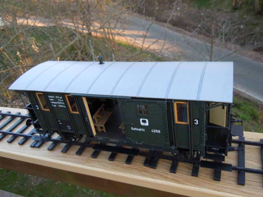 270590