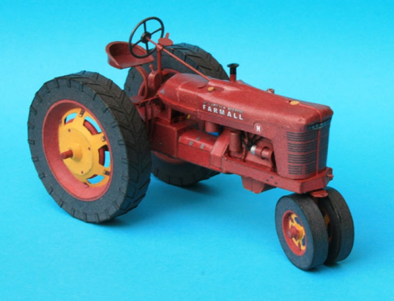 Farmall H (Plná velikost v novém okně) Farmall H