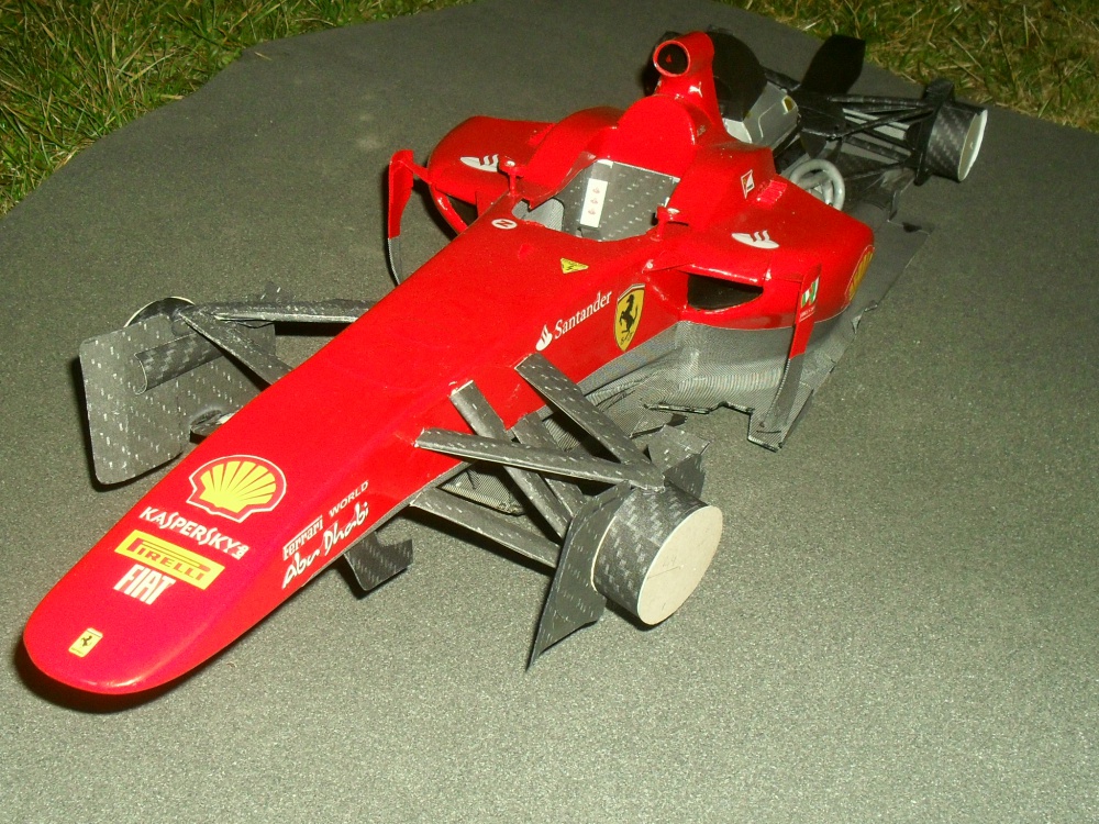 FERRARI F 150 th Itália Anglie 2011 (Plná velikost v novém okně) FERRARI F 150 th Itália Anglie 2011