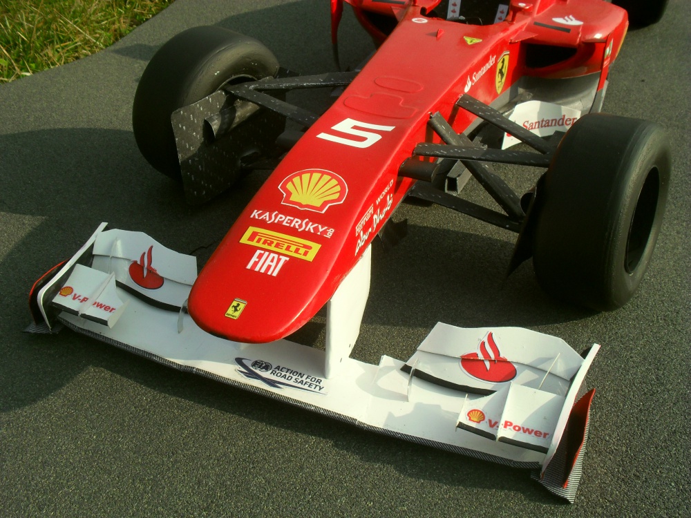 FERRARI F 150 th Itália Anglie 2011 (Plná velikost v novém okně) FERRARI F 150 th Itália Anglie 2011