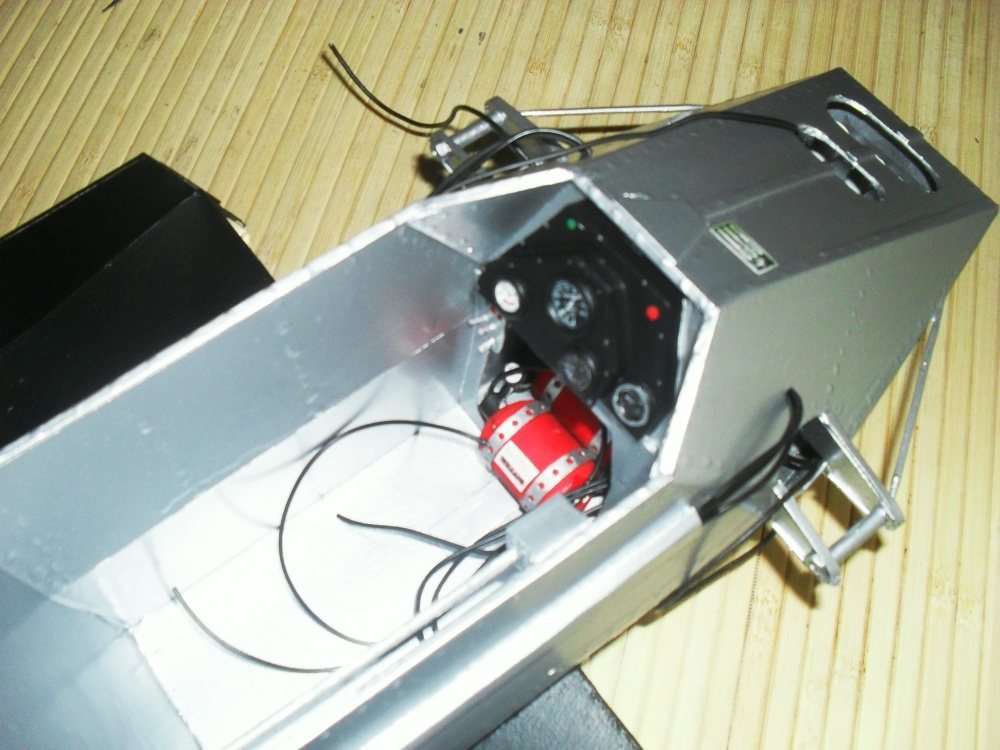 230352