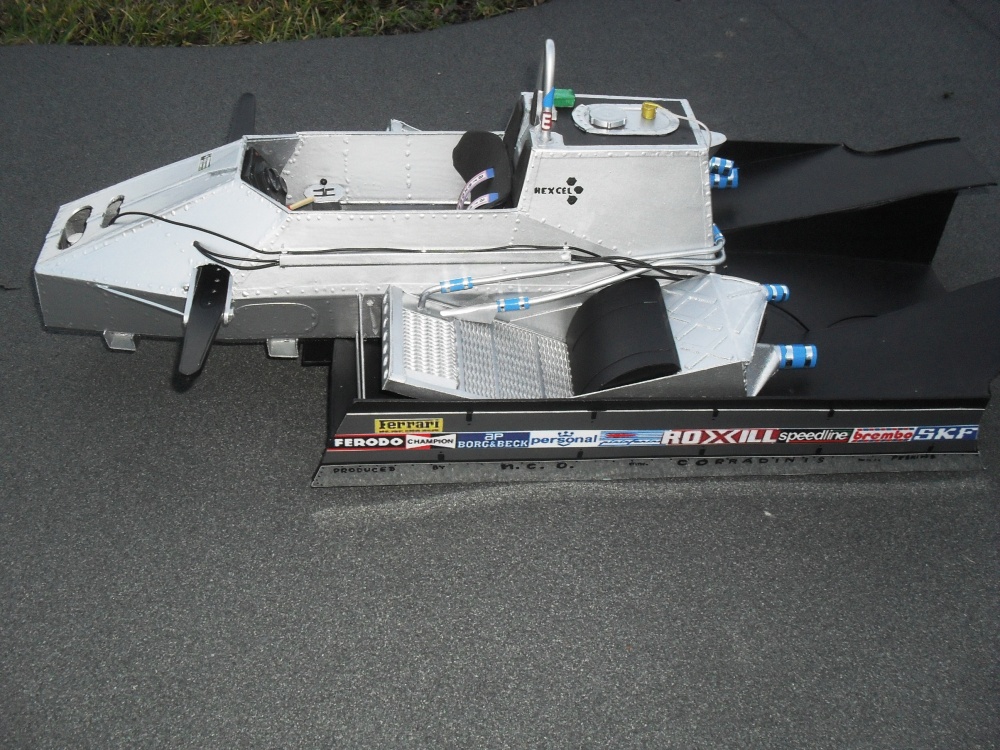 230893