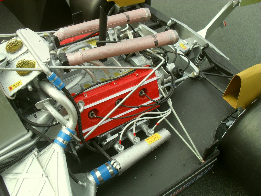 FERRARI 126 C2 vers.B turbo USA 1982 (Plná velikost v novém okně) FERRARI 126 C2 vers.B turbo USA 1982