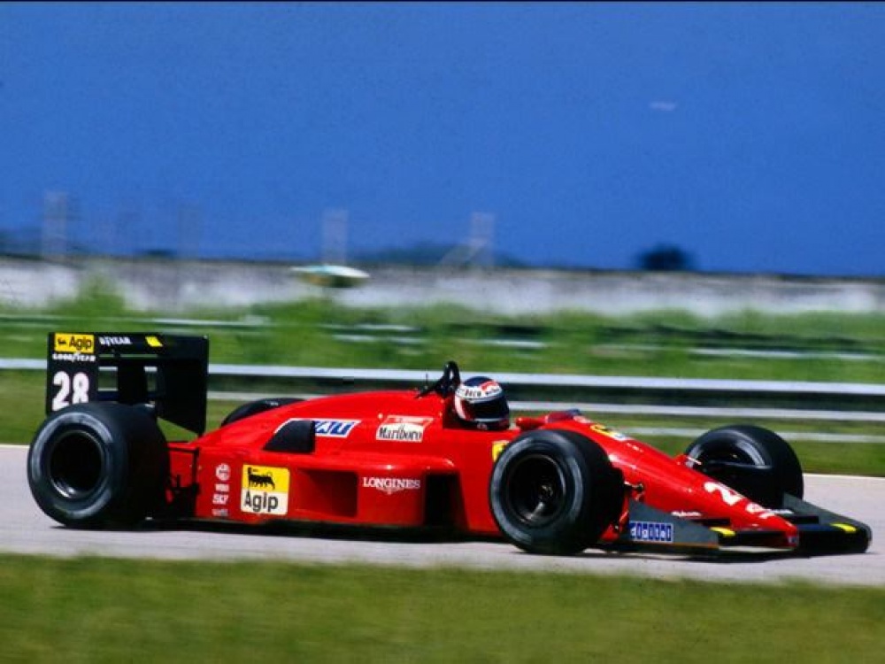 Ferrari F1/88C turbo (Plná velikost v novém okně) Ferrari F1/88C turbo