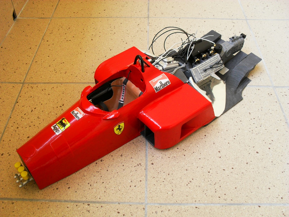 Ferrari F1/88C turbo (Plná velikost v novém okně) Ferrari F1/88C turbo