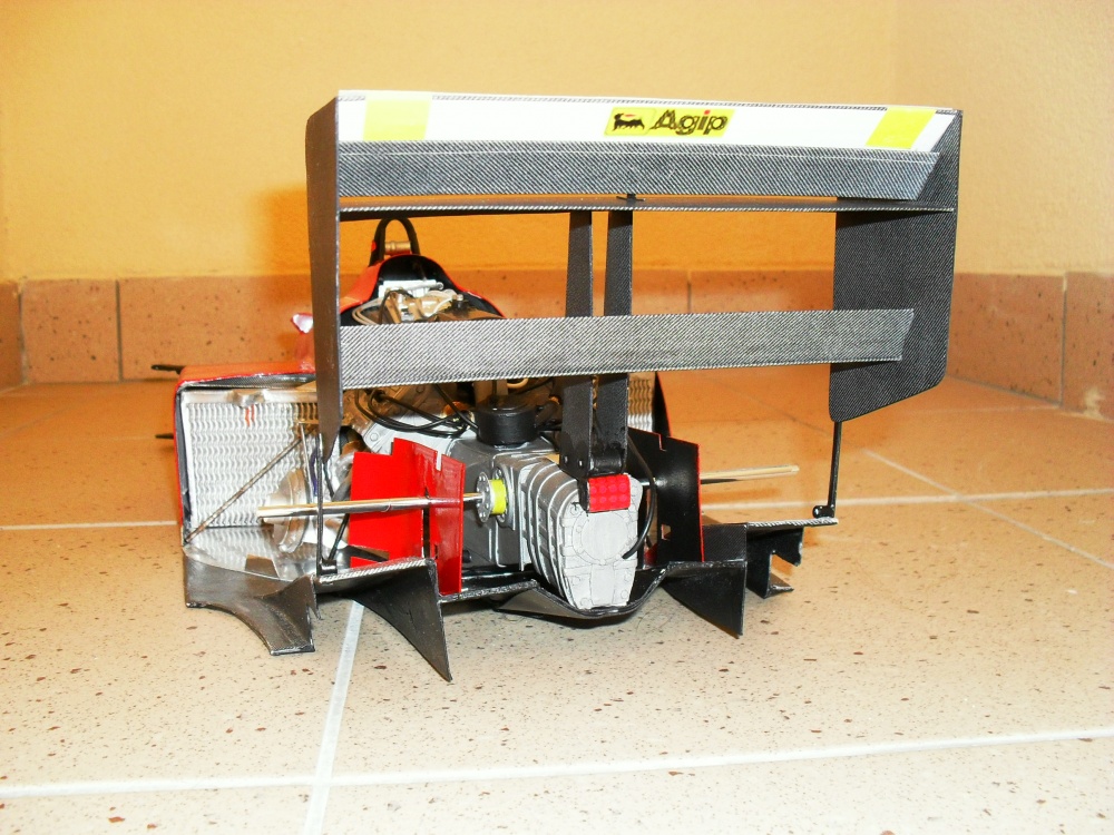 Ferrari F1/88C turbo (Plná velikost v novém okně) Ferrari F1/88C turbo