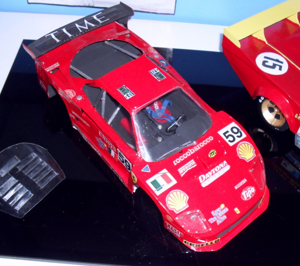 Ferrari F 40 GT Le Mans 1996 (Plná velikost v novém okně) Ferrari F 40 GT Le Mans 1996