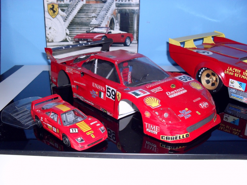 Ferrari F 40 GT Le Mans 1996 (Plná velikost v novém okně) Ferrari F 40 GT Le Mans 1996