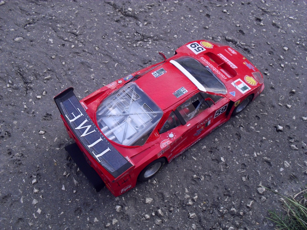 Ferrari F 40 GT Le Mans 1996 (Plná velikost v novém okně) Ferrari F 40 GT Le Mans 1996