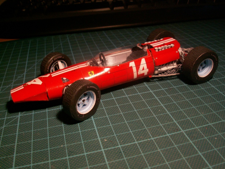 Ferrari 1512 (Plná velikost v novém okně) Ferrari 1512