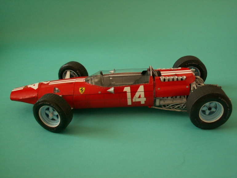 Ferrari 1512 (Plná velikost v novém okně) Ferrari 1512