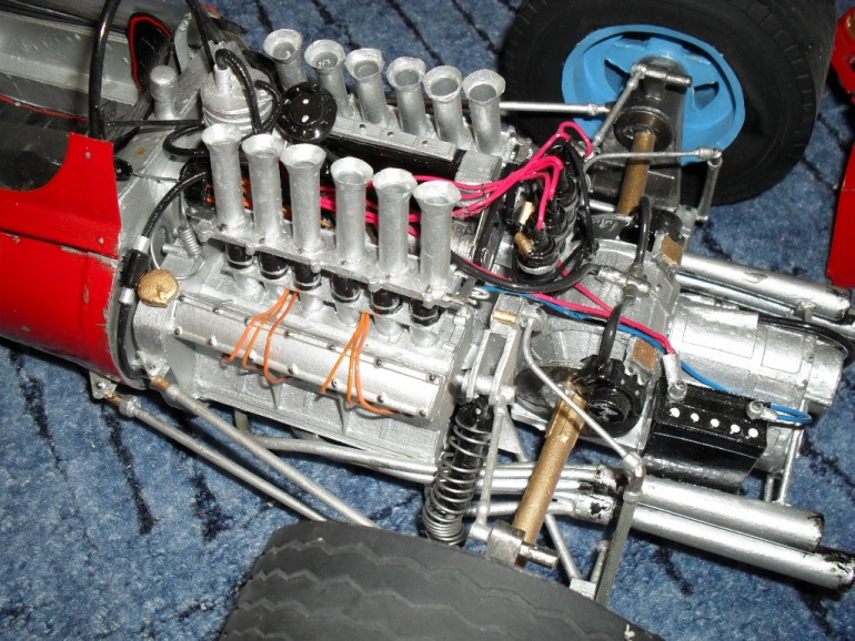 Ferrari 1512 Monako 1965 (Plná velikost v novém okně) Ferrari 1512 Monako 1965