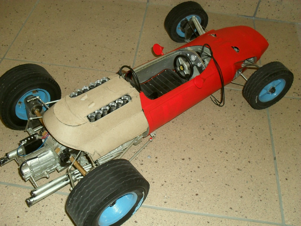 Ferrari 1512 Monako 1965 (Plná velikost v novém okně) Ferrari 1512 Monako 1965