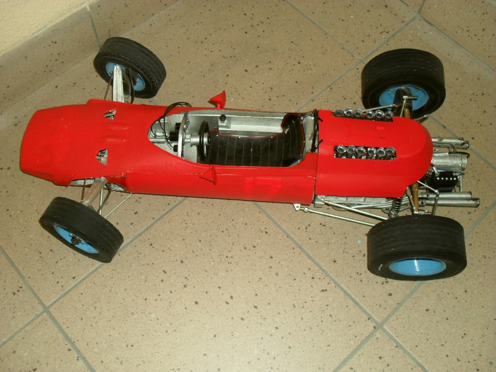 Ferrari 1512 Monako 1965 (Plná velikost v novém okně) Ferrari 1512 Monako 1965