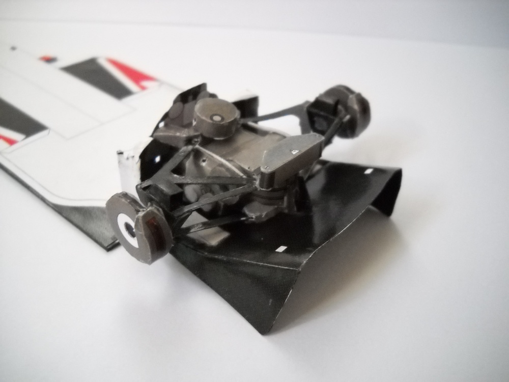 Ferrari 156/85 (Plná velikost v novém okně) Ferrari 156/85