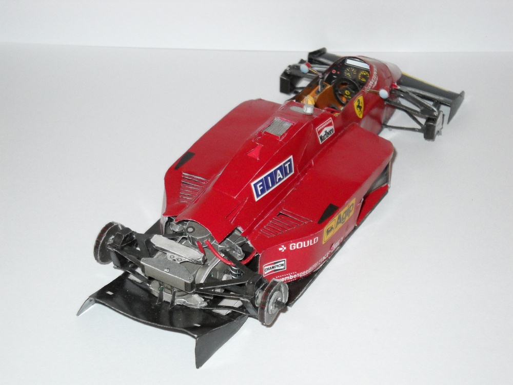 Ferrari 156/85 (Plná velikost v novém okně) Ferrari 156/85