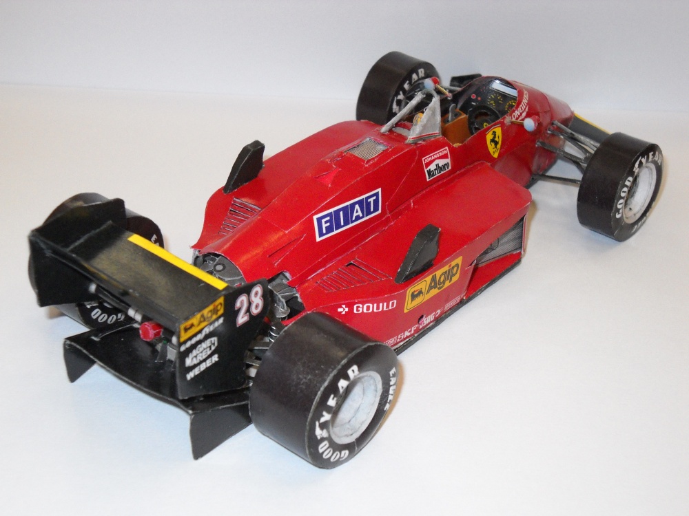Ferrari 156/85 (Pln� velikost v nov�m okn�) Ferrari 156/85