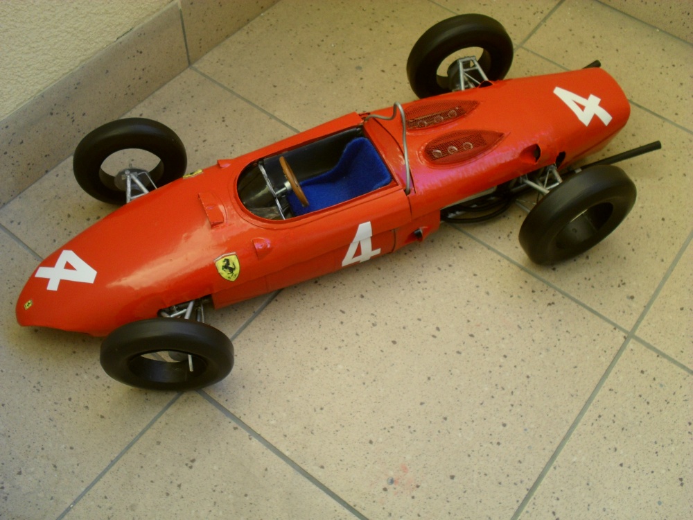 FERRARI 156 Itálie 1961 (Plná velikost v novém okně) FERRARI 156 Itálie 1961