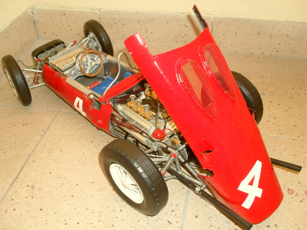 FERRARI 156 Itálie 1961 (Plná velikost v novém okně) FERRARI 156 Itálie 1961