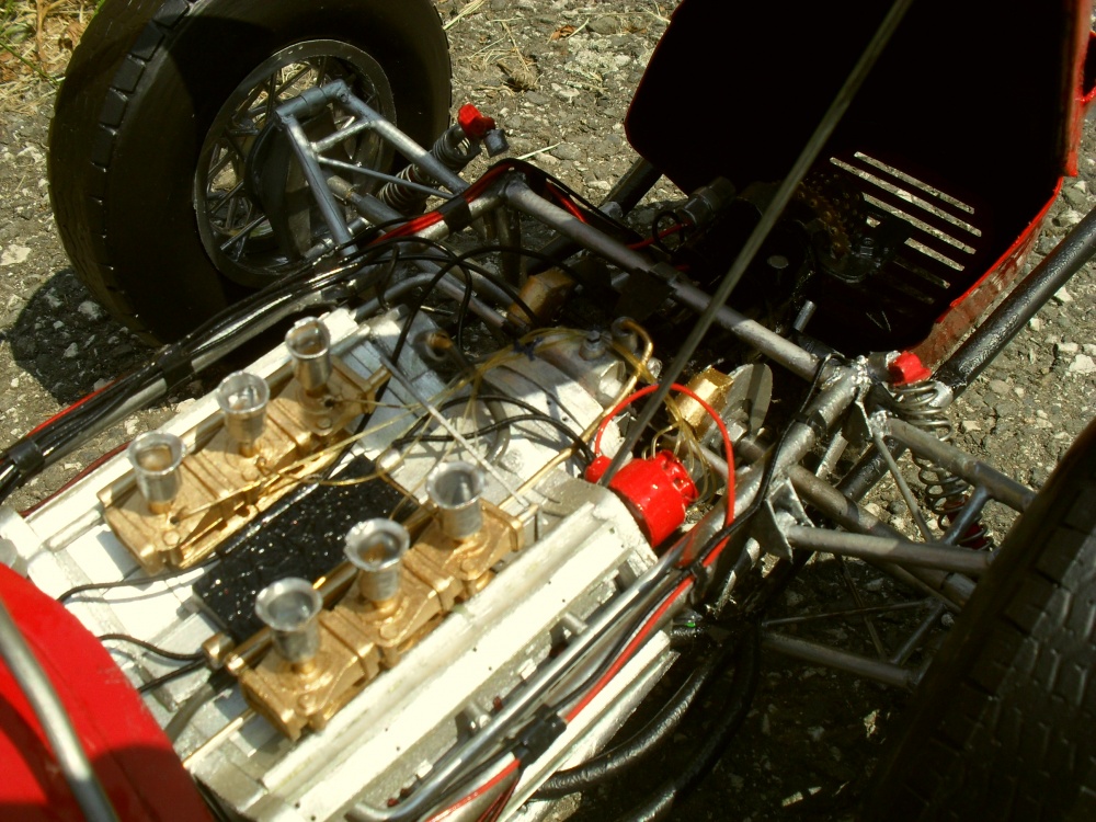 FERRARI 156 Itálie 1961 (Plná velikost v novém okně) FERRARI 156 Itálie 1961