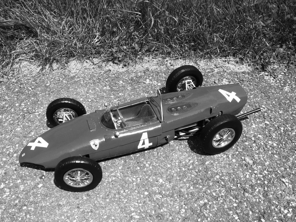 FERRARI 156 Itálie 1961 (Plná velikost v novém okně) FERRARI 156 Itálie 1961