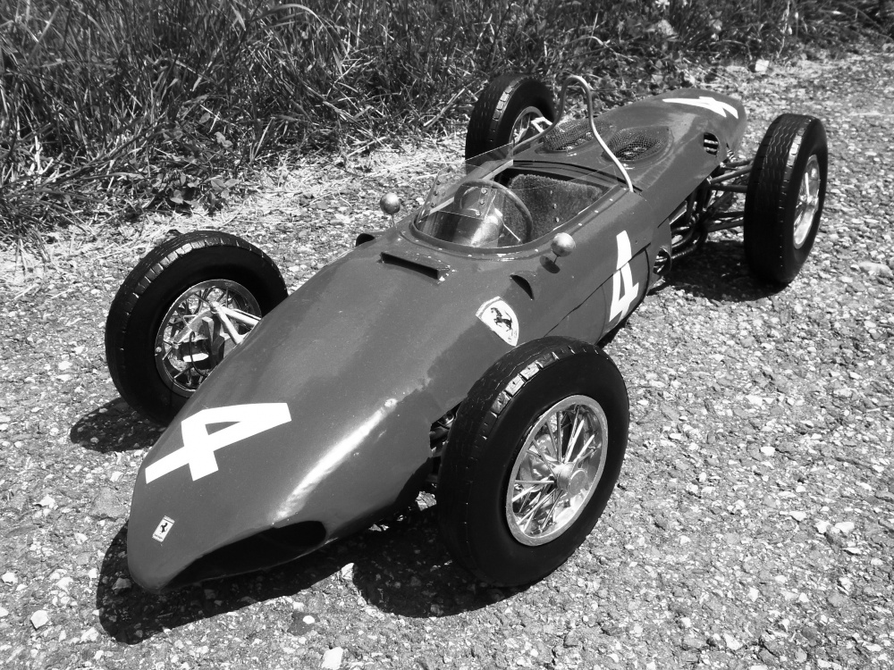 FERRARI 156 Itálie 1961 (Plná velikost v novém okně) FERRARI 156 Itálie 1961